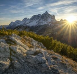 Македонија