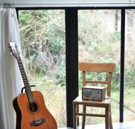 Мене место не ме фаќа