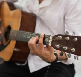 Македонско девојче